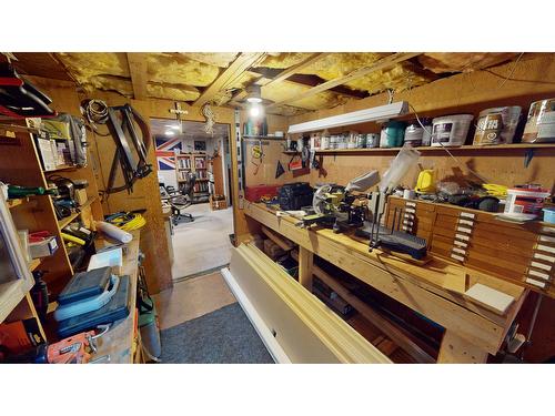 227 14Th Avenue N, Cranbrook, BC - Indoor Photo Showing Other Room