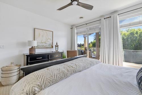 7205-4024 Pritchard Drive, Kelowna, BC - Indoor Photo Showing Bedroom