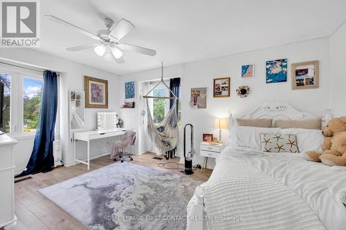 63 Idlewood Drive, Springwater (Midhurst), ON - Indoor Photo Showing Bedroom