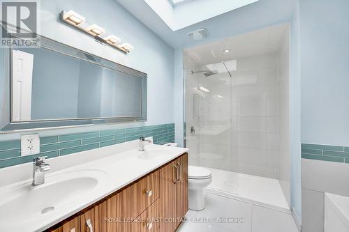 63 Idlewood Drive, Springwater (Midhurst), ON - Indoor Photo Showing Bathroom