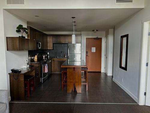 414 - 400 Stemwinder Drive, Kimberley, BC - Indoor Photo Showing Kitchen