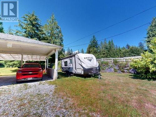 10288 Kelly Creek Road, Powell River, BC - Outdoor