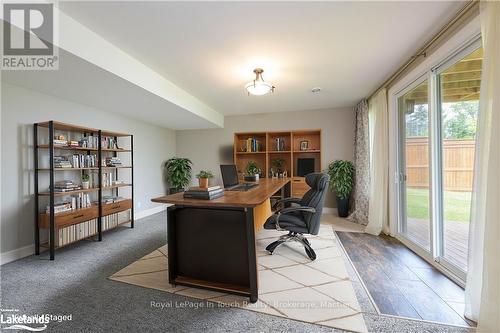 57A Maplewood Parkway, Oro-Medonte, ON - Indoor Photo Showing Office