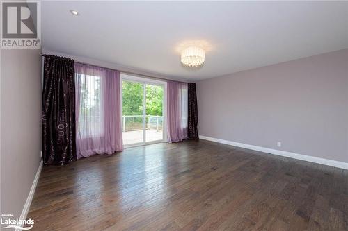 57A Maplewood Parkway, Oro-Medonte, ON - Indoor Photo Showing Other Room