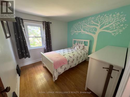 102 Yeomans Street, Belleville, ON - Indoor Photo Showing Bedroom