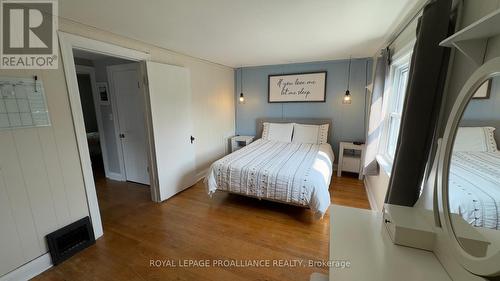 102 Yeomans Street, Belleville, ON - Indoor Photo Showing Bedroom