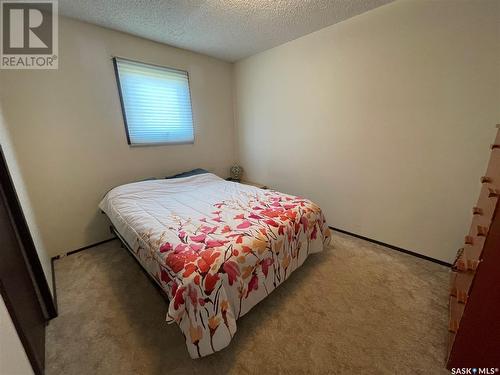 304 King Street, Smiley, SK - Indoor Photo Showing Bedroom