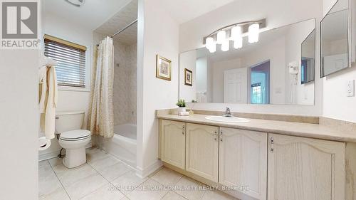 35 Country Ridge Drive, Markham (Wismer), ON - Indoor Photo Showing Bathroom