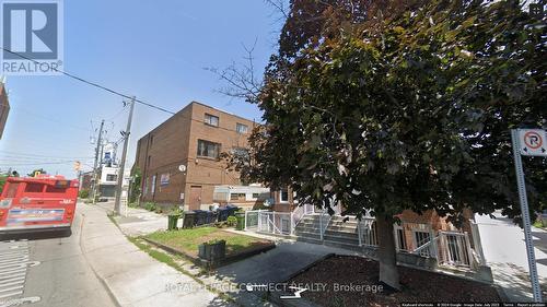 1853 Davenport Road, Toronto (Weston-Pellam Park), ON 