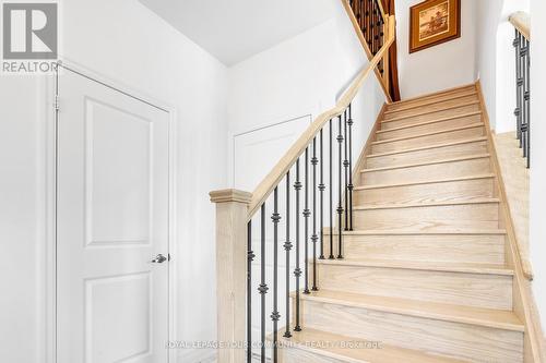 33 Prairie  Grass Crescent, East Gwillimbury, ON - Indoor Photo Showing Other Room