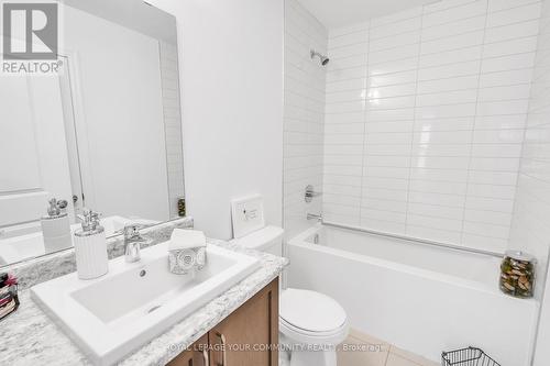 33 Prairie  Grass Crescent, East Gwillimbury, ON - Indoor Photo Showing Bathroom