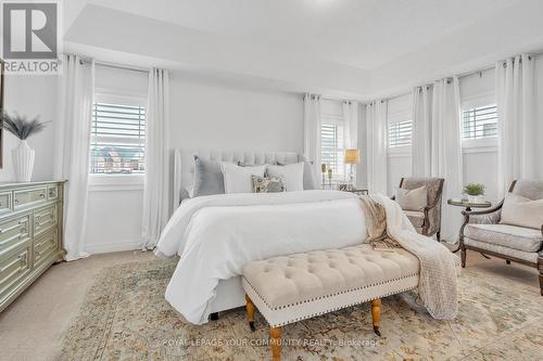 33 Prairie  Grass Crescent, East Gwillimbury, ON - Indoor Photo Showing Bedroom