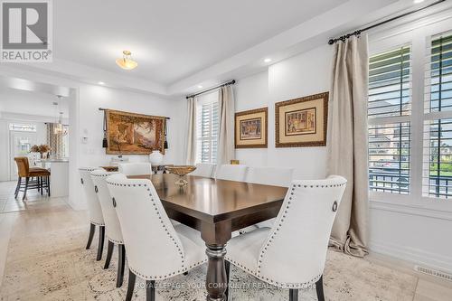 33 Prairie  Grass Crescent, East Gwillimbury, ON - Indoor Photo Showing Dining Room