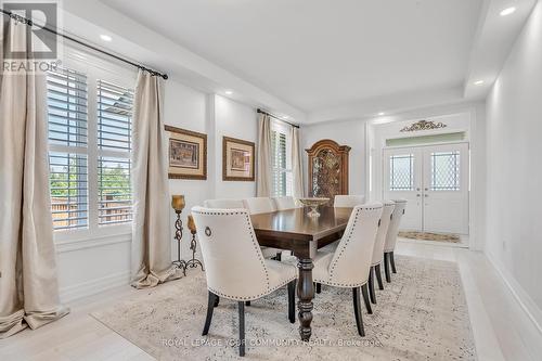 33 Prairie  Grass Crescent, East Gwillimbury, ON - Indoor Photo Showing Dining Room