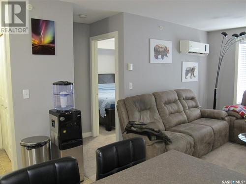 407 306 Petterson Drive, Estevan, SK - Indoor Photo Showing Living Room