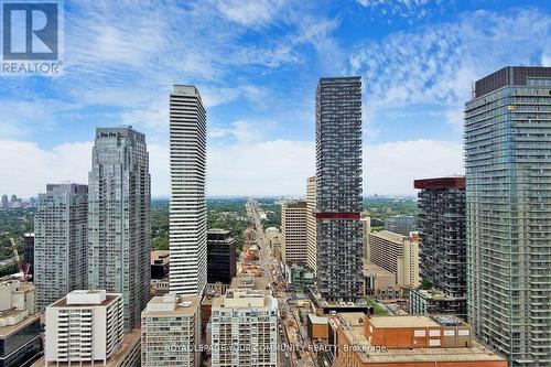 3402 - 89 Dunfield Avenue, Toronto (Mount Pleasant West), ON - Outdoor With Facade