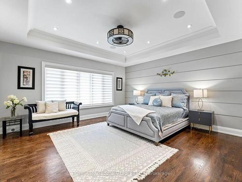 231 Lonsmount Dr, Toronto, ON - Indoor Photo Showing Bedroom