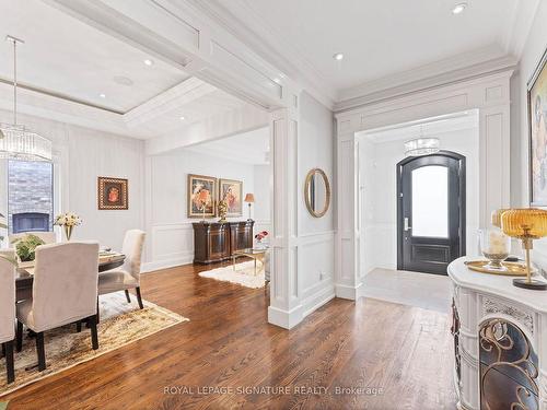 231 Lonsmount Dr, Toronto, ON - Indoor Photo Showing Dining Room