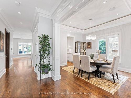 231 Lonsmount Dr, Toronto, ON - Indoor Photo Showing Dining Room