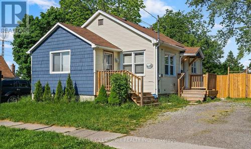 78 Chapel Street N, Thorold, ON - Outdoor