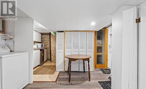 78 Chapel Street N, Thorold, ON - Indoor Photo Showing Laundry Room