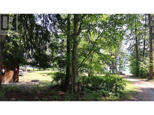 4351 Copper Cove Road Unit# 30, Scotch Creek, BC - Outdoor