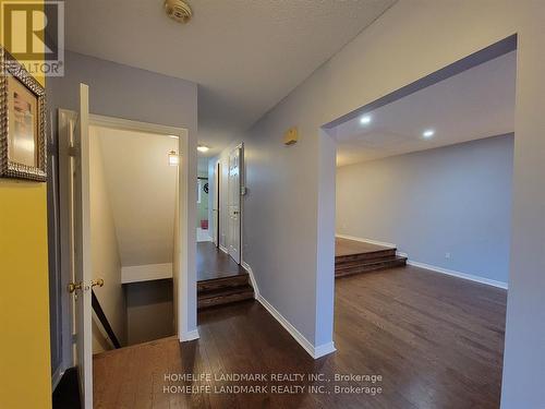 84 Ashglen Way, Markham (Unionville), ON - Indoor Photo Showing Other Room