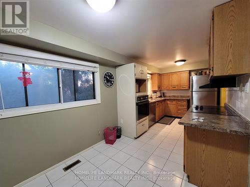 84 Ashglen Way, Markham (Unionville), ON - Indoor Photo Showing Kitchen