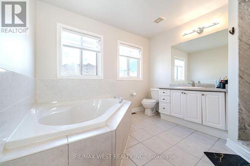 58 Bullrush Drive, Vaughan (Vellore Village), ON - Indoor Photo Showing Bathroom