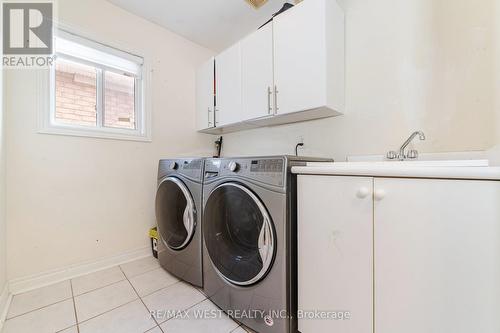 58 Bullrush Drive, Vaughan (Vellore Village), ON - Indoor Photo Showing Laundry Room