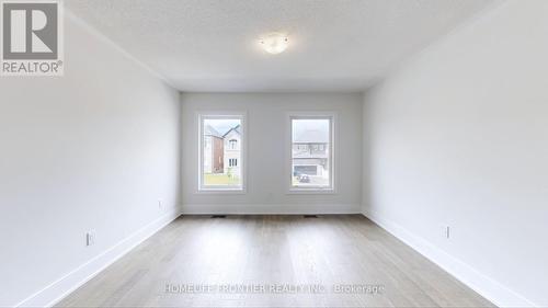 1357 Harrington Street, Innisfil (Lefroy), ON - Indoor Photo Showing Other Room