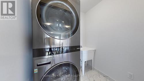 1357 Harrington Street, Innisfil (Lefroy), ON - Indoor Photo Showing Laundry Room