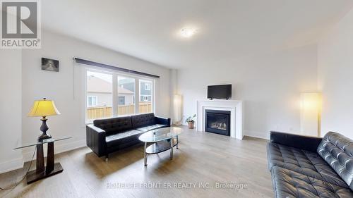 1357 Harrington Street, Innisfil (Lefroy), ON - Indoor Photo Showing Living Room With Fireplace