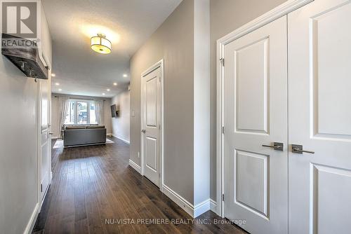 1926 Jim Hebb Way, London, ON - Indoor Photo Showing Other Room