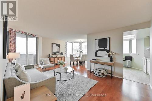 1708 - 30 Thunder Grove, Toronto (Agincourt North), ON - Indoor Photo Showing Living Room