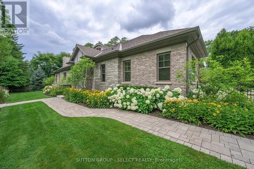 upgraded paver walk ways & natural stone steps - 1 - 570 Windermere Road, London, ON - Outdoor