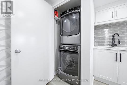 904 - 2460 Eglinton Avenue E, Toronto (Eglinton East), ON - Indoor Photo Showing Laundry Room