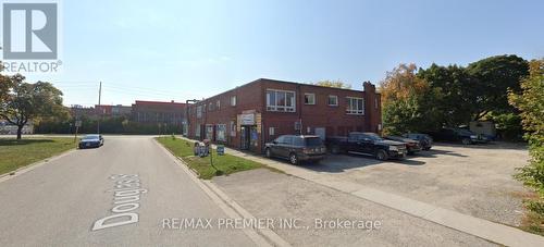 6 - 92 Wolfe Street, Oshawa (Lakeview), ON - Outdoor