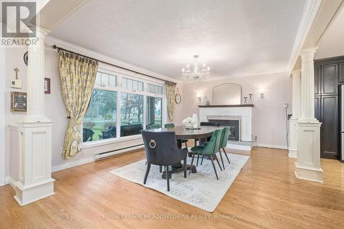 13088 Heritage Road, Caledon, ON - Indoor Photo Showing Dining Room