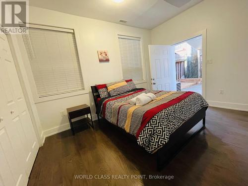 257 Cannon Street E, Hamilton (Beasley), ON - Indoor Photo Showing Bedroom