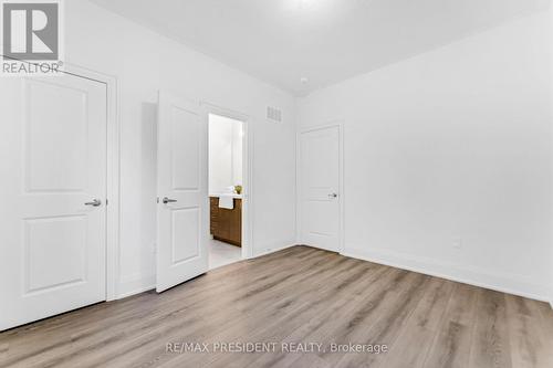 223 Granite Ridge Trail, Hamilton (Waterdown), ON - Indoor Photo Showing Other Room