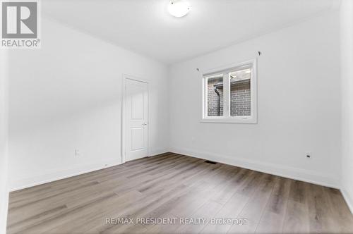 223 Granite Ridge Trail, Hamilton (Waterdown), ON - Indoor Photo Showing Other Room