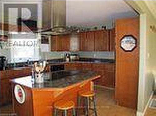 1 W - 1521 County Road, Greater Napanee, ON - Indoor Photo Showing Kitchen