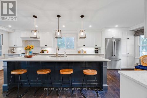 10-ft island, quartz countertops - 411 Lawson Road, London, ON - Indoor Photo Showing Kitchen With Upgraded Kitchen