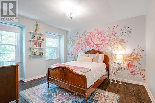 Ample storage in upstairs hallway - 411 Lawson Road, London, ON - Indoor Photo Showing Bedroom