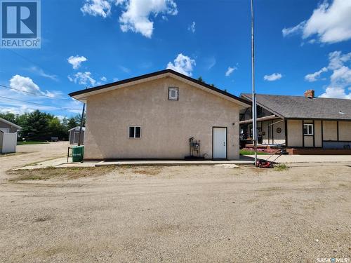 250 3Rd Avenue E, Gravelbourg, SK - Outdoor