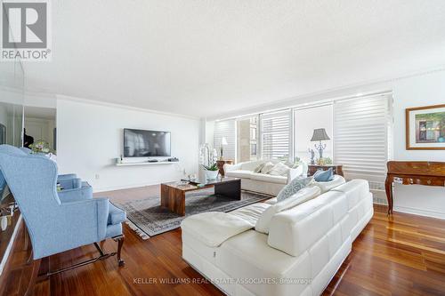 806 - 2045 Lake Shore Boulevard, Toronto (Mimico), ON - Indoor Photo Showing Living Room