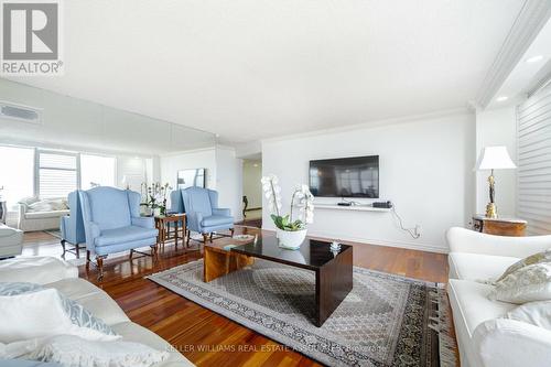 806 - 2045 Lake Shore Boulevard, Toronto (Mimico), ON - Indoor Photo Showing Living Room