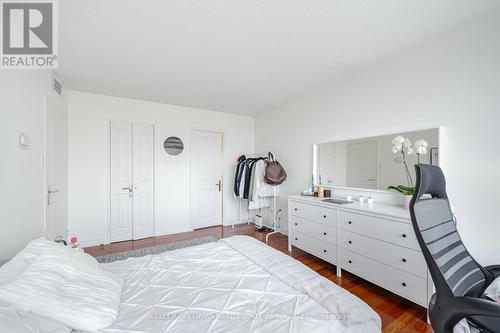 806 - 2045 Lake Shore Boulevard, Toronto (Mimico), ON - Indoor Photo Showing Bedroom