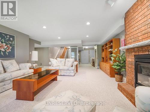 34 Briar Gate Way, New Tecumseth, ON - Indoor Photo Showing Living Room With Fireplace